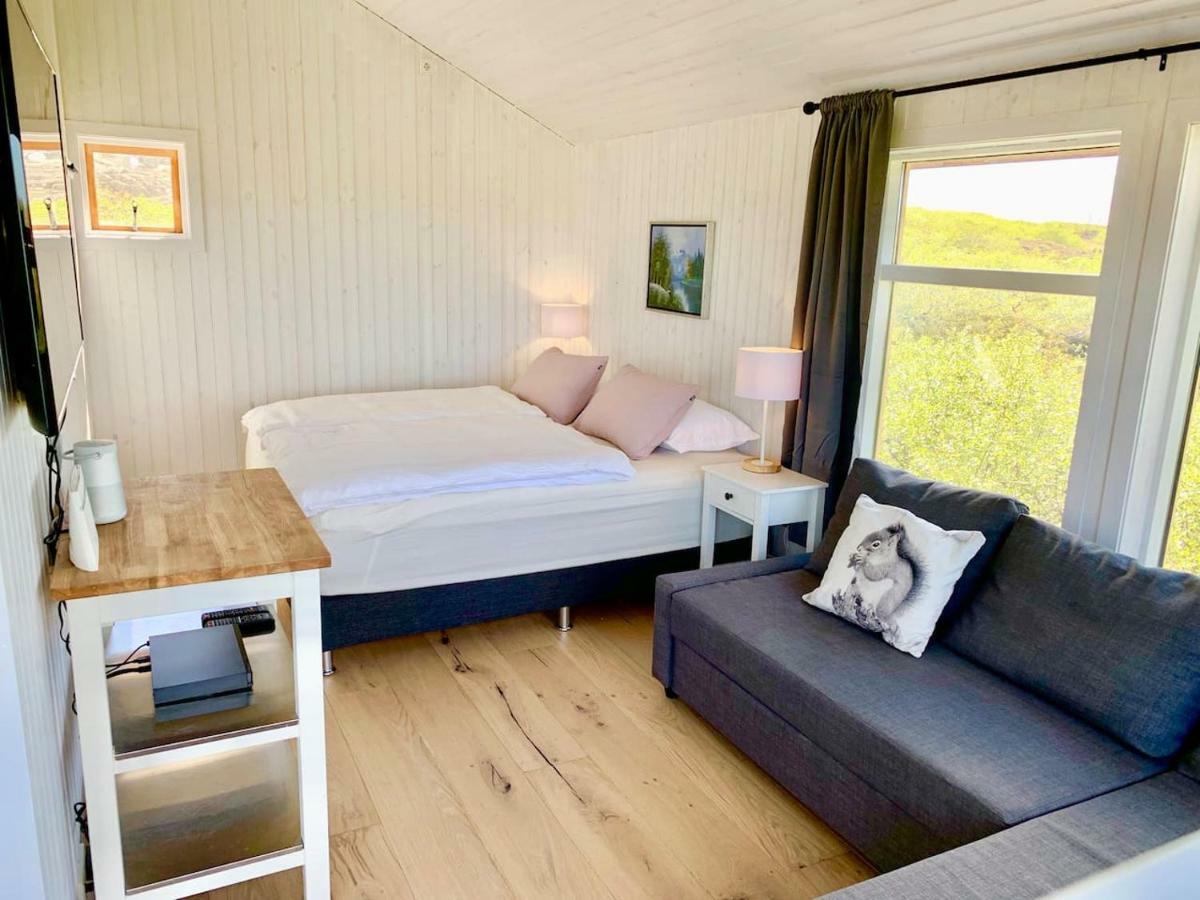 Lundur And Klettur Villa บอร์กาเนส ภายนอก รูปภาพ