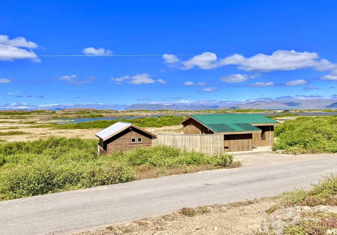 Lundur And Klettur Villa บอร์กาเนส ภายนอก รูปภาพ